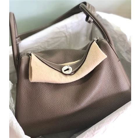 hermes 30cm lindy clemence camel|Lindy 30 bag .